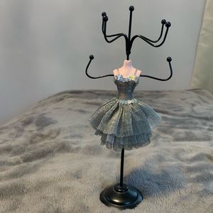 Jewelry holder